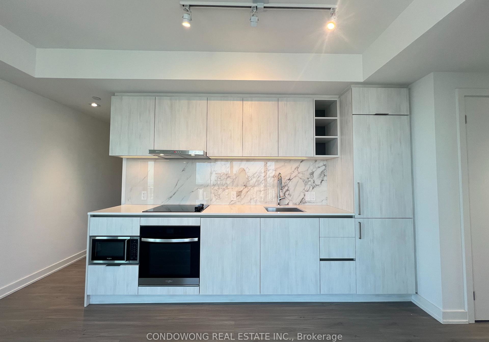 8-wellesley-street-w-toronto-ontario-c13162610