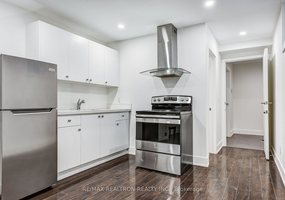 588-ossington-avenue-toronto-ontario-c13162864