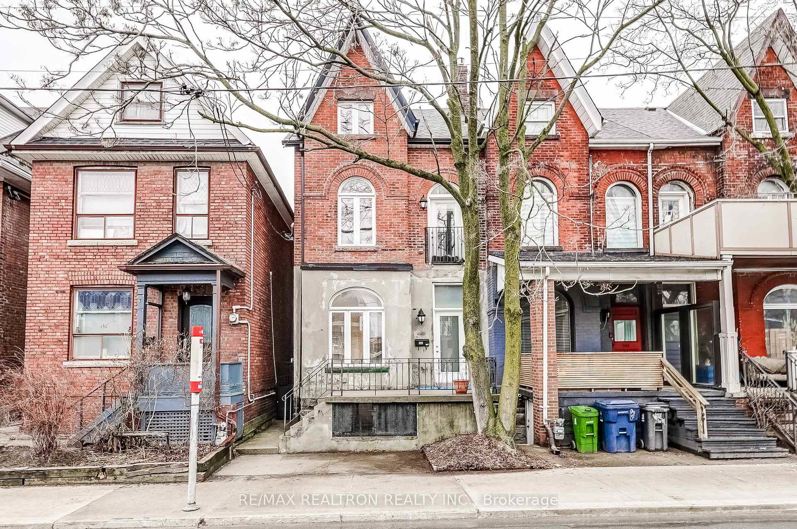 588-ossington-avenue-toronto-ontario-c13162868