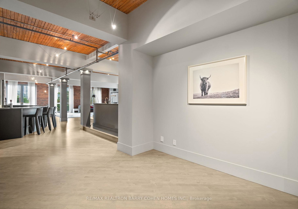 468-wellington-street-w-toronto-ontario-c13163050