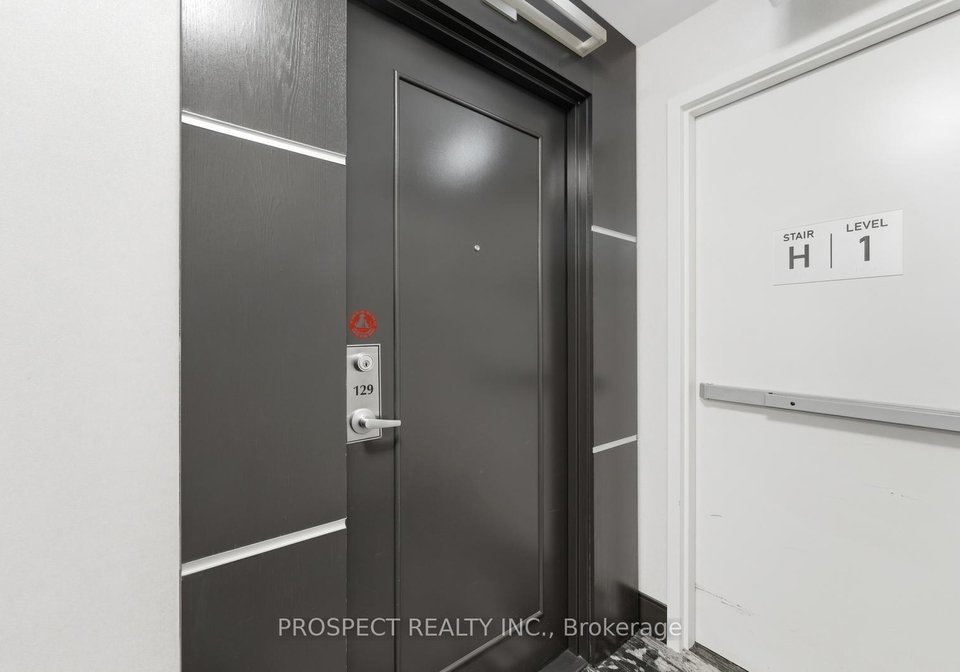525-wilson-avenue-toronto-ontario-c13163060
