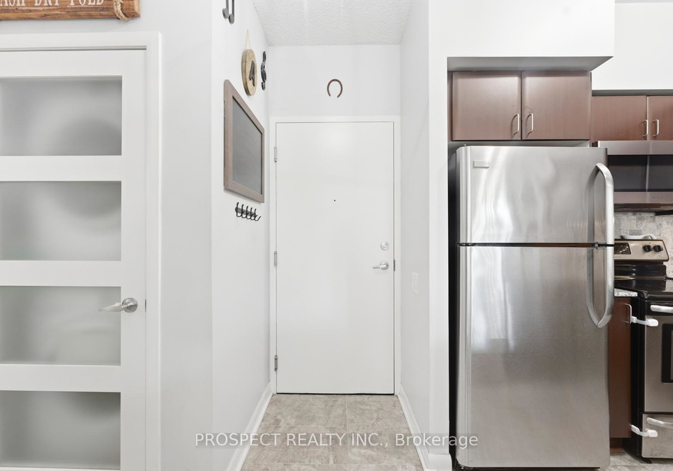 525-wilson-avenue-toronto-ontario-c13163060