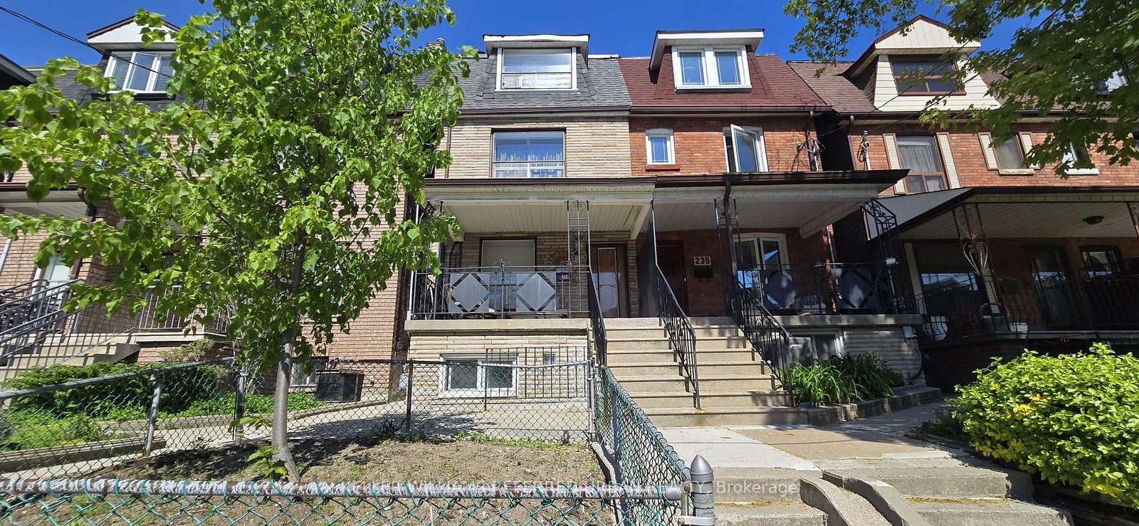 237-montrose-avenue-toronto-ontario-c13163186