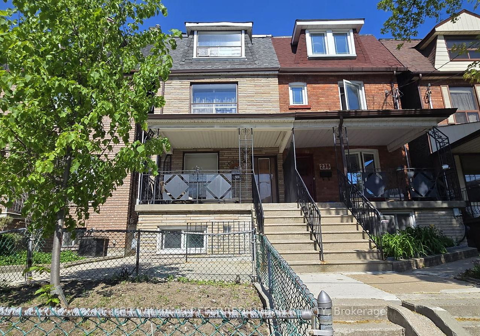 237-montrose-avenue-toronto-ontario-c13163186