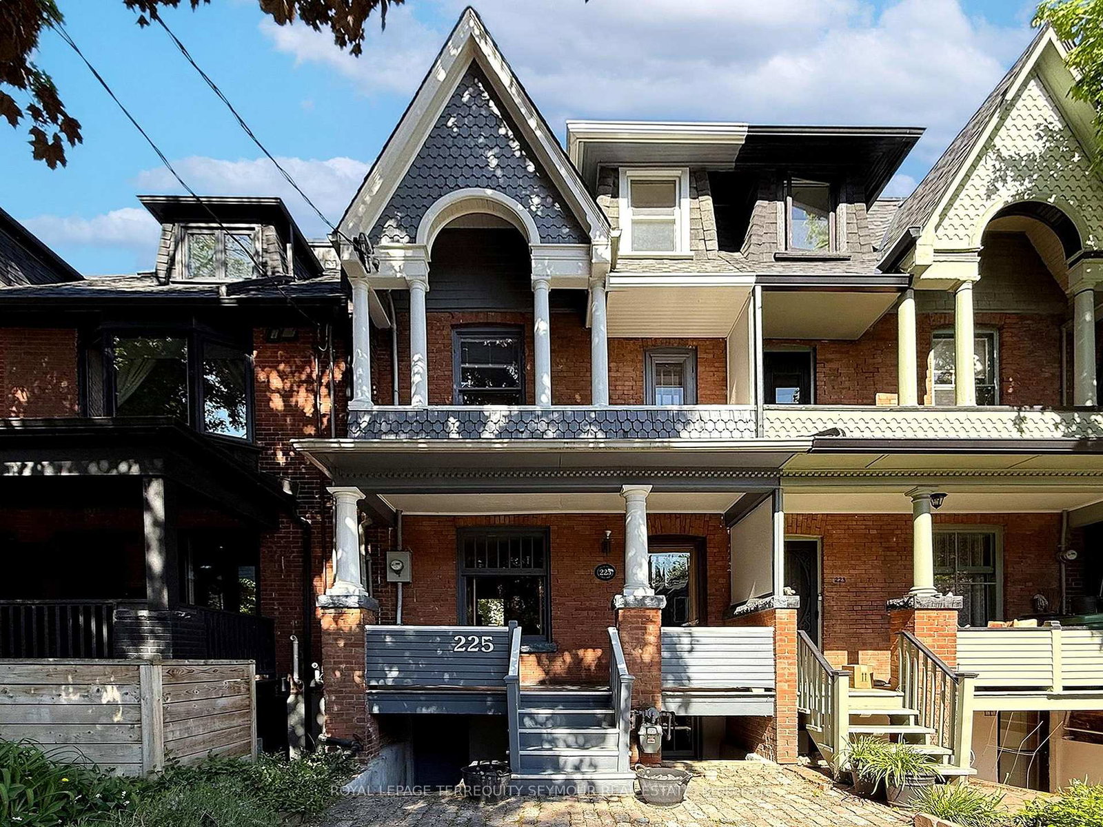 225-howland-avenue-toronto-ontario-c13163212