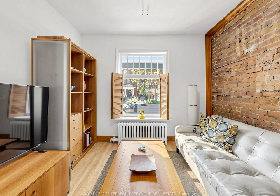 225-howland-avenue-toronto-ontario-c13163212