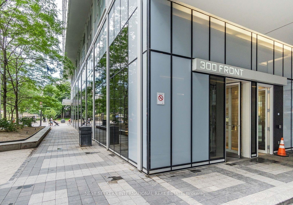 300-front-street-w-toronto-ontario-c13163266