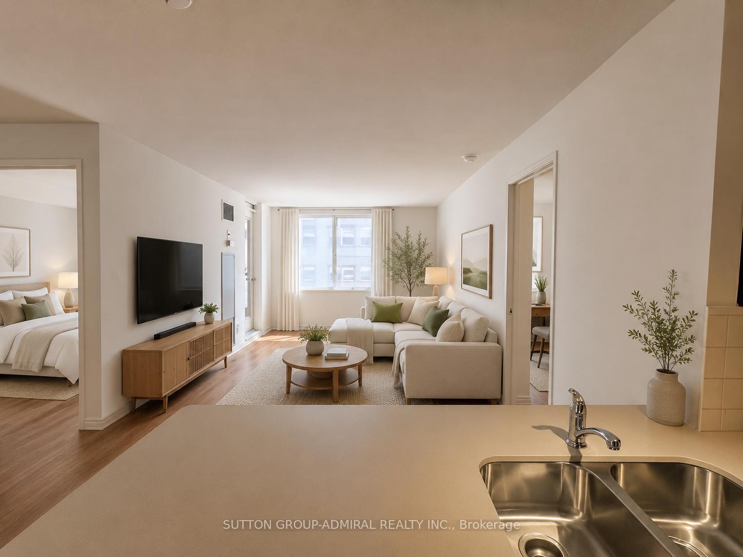736-bay-street-toronto-ontario-c13163380