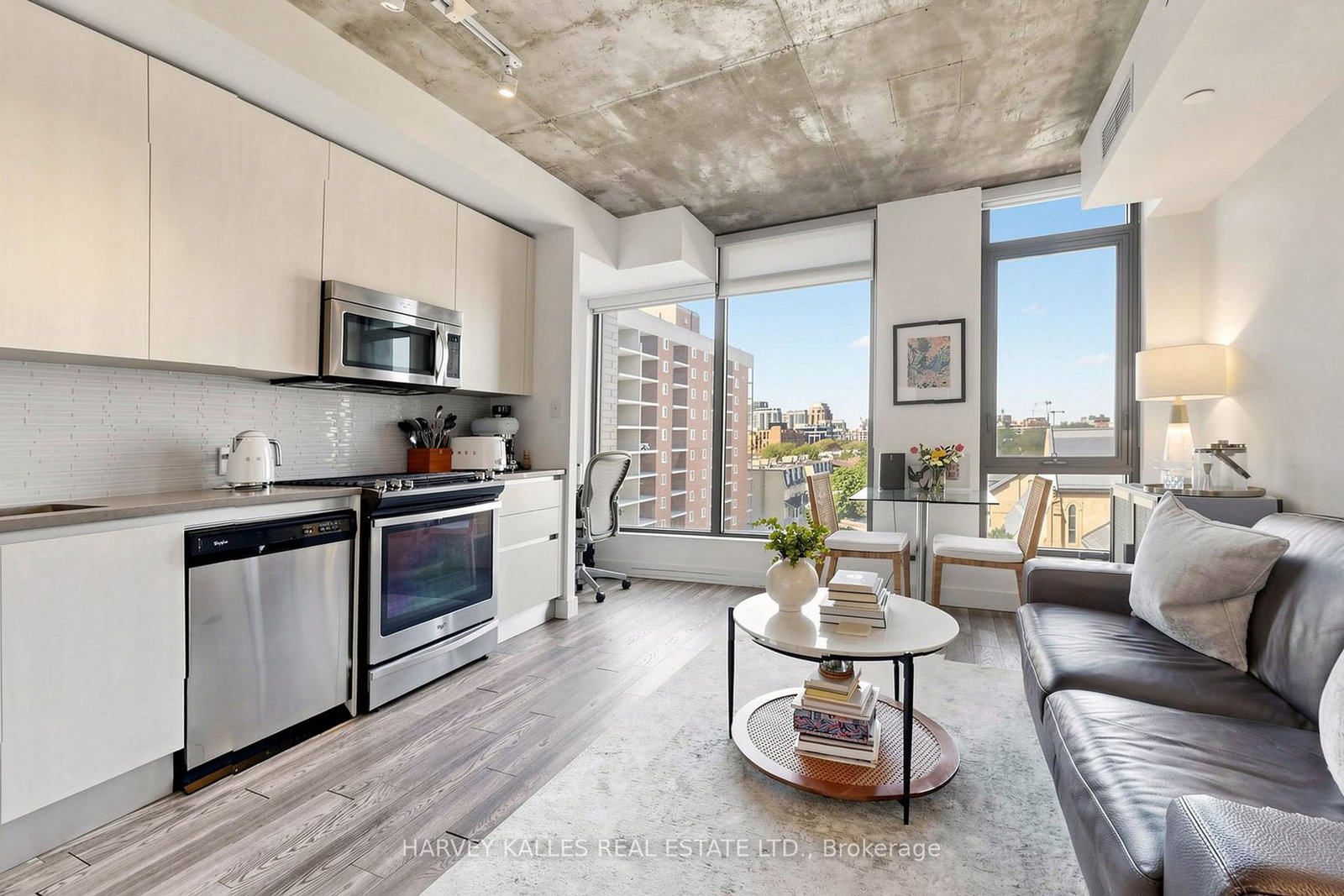 111-bathurst-street-toronto-ontario-c13163430