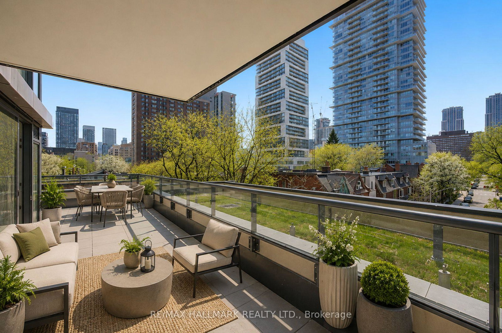 308-jarvis-street-toronto-ontario-c13163438