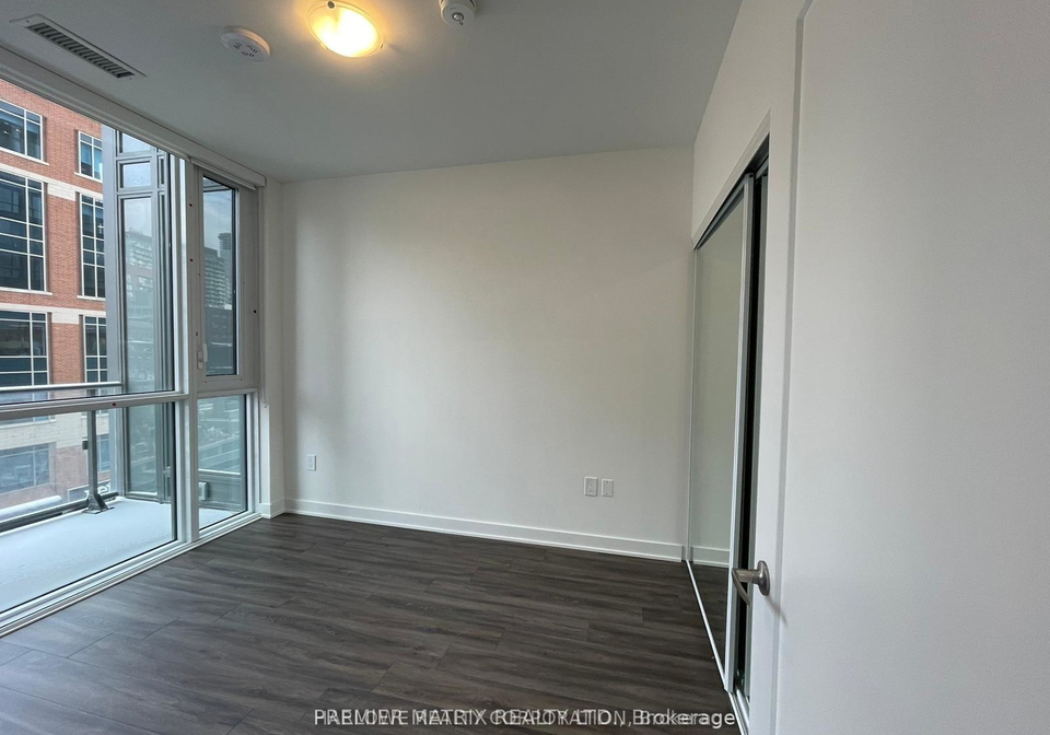 135-lower-sherbourne-street-toronto-ontario-c13163444