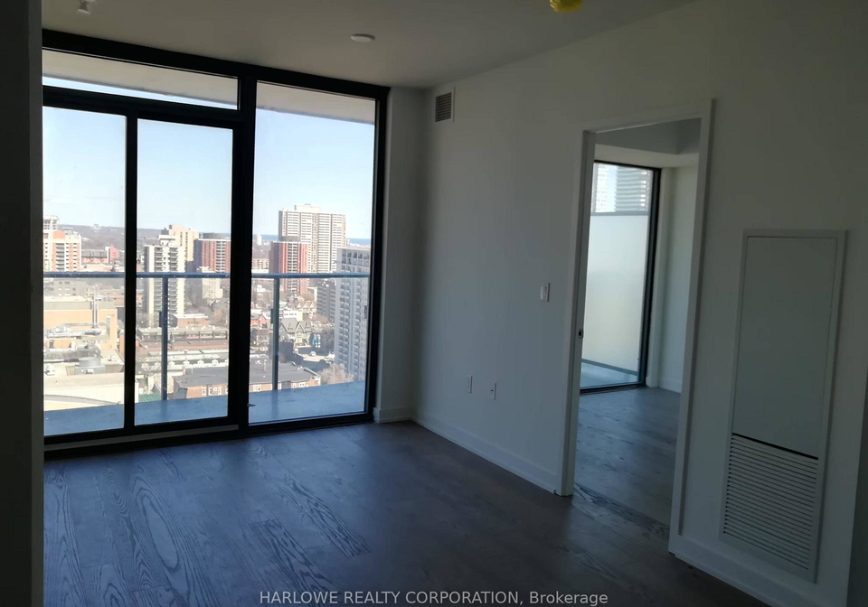 11-wellesley-street-w-toronto-ontario-c13163592