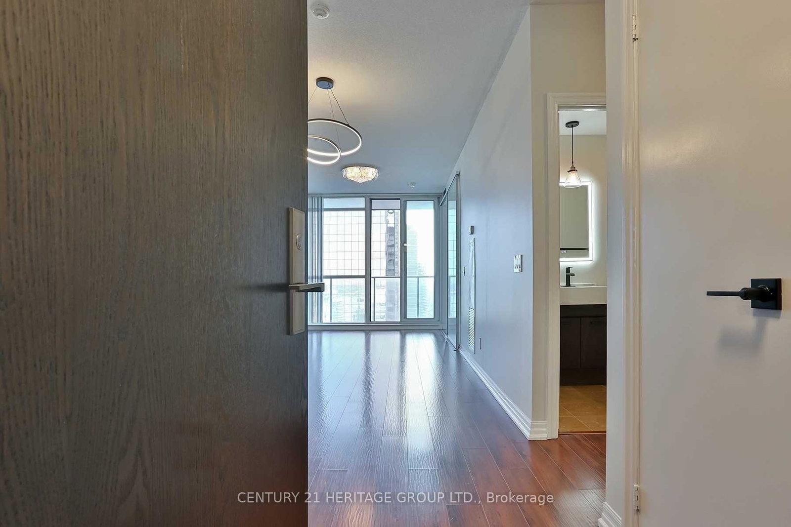770-bay-street-toronto-ontario-c13163690