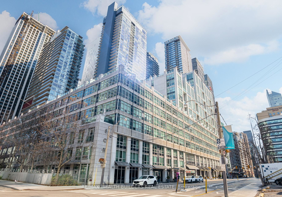 350-wellington-street-w-toronto-ontario-c13163708