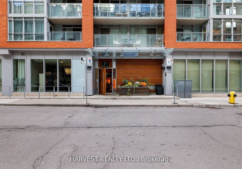21-nelson-street-toronto-ontario-c13163926