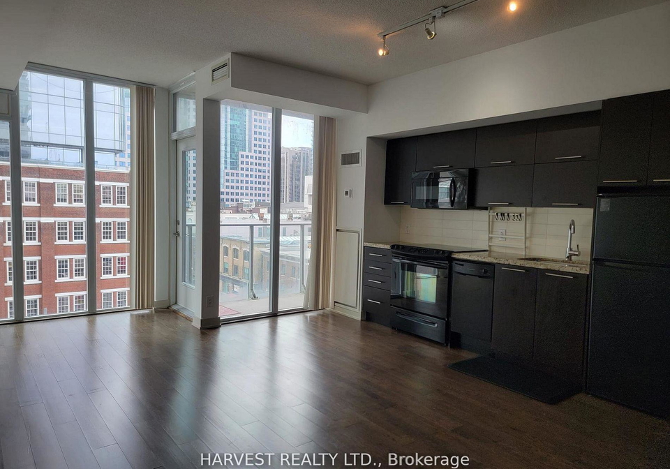 21-nelson-street-toronto-ontario-c13163926