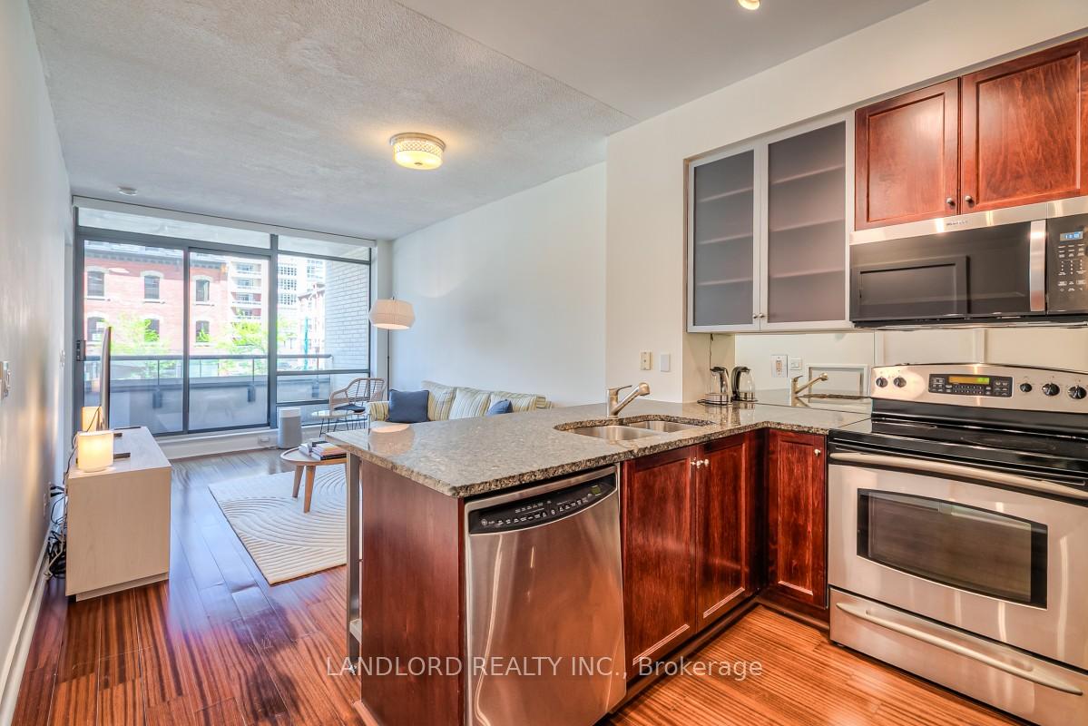 438-king-street-w-toronto-ontario-c13164092