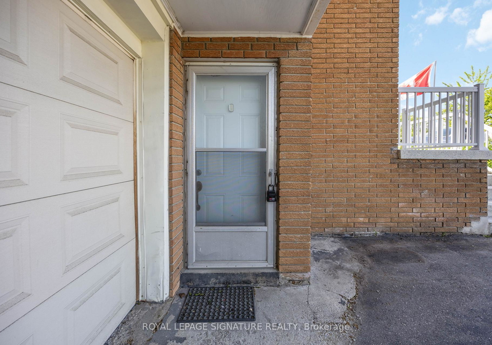 133-shawnee-circle-north-york-ontario-c13164272