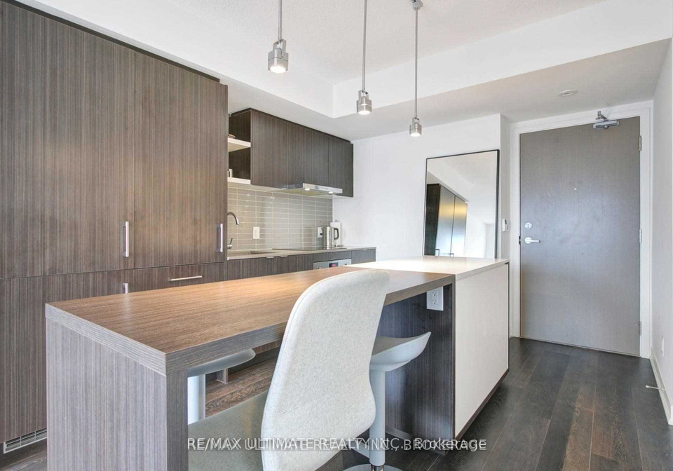 88-harbour-street-toronto-ontario-c13164356