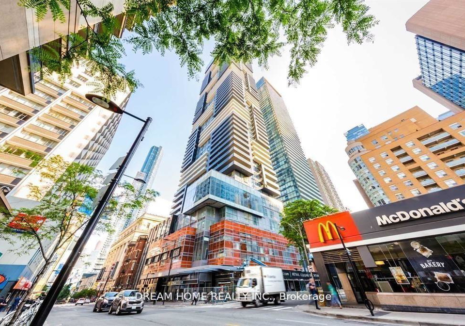 7-grenville-street-toronto-ontario-c13164380
