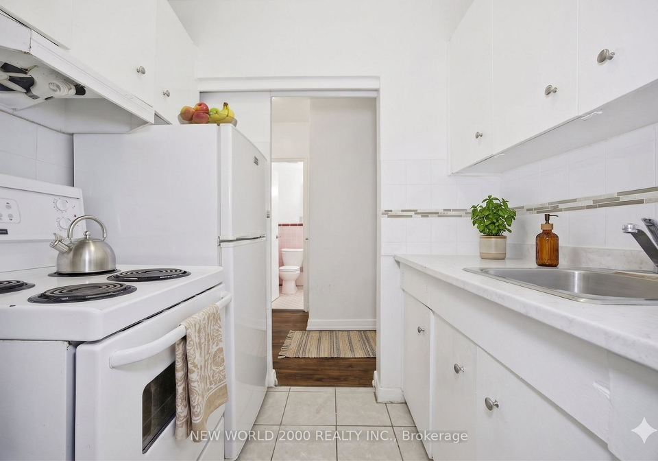88-bernard-avenue-toronto-ontario-c13164592