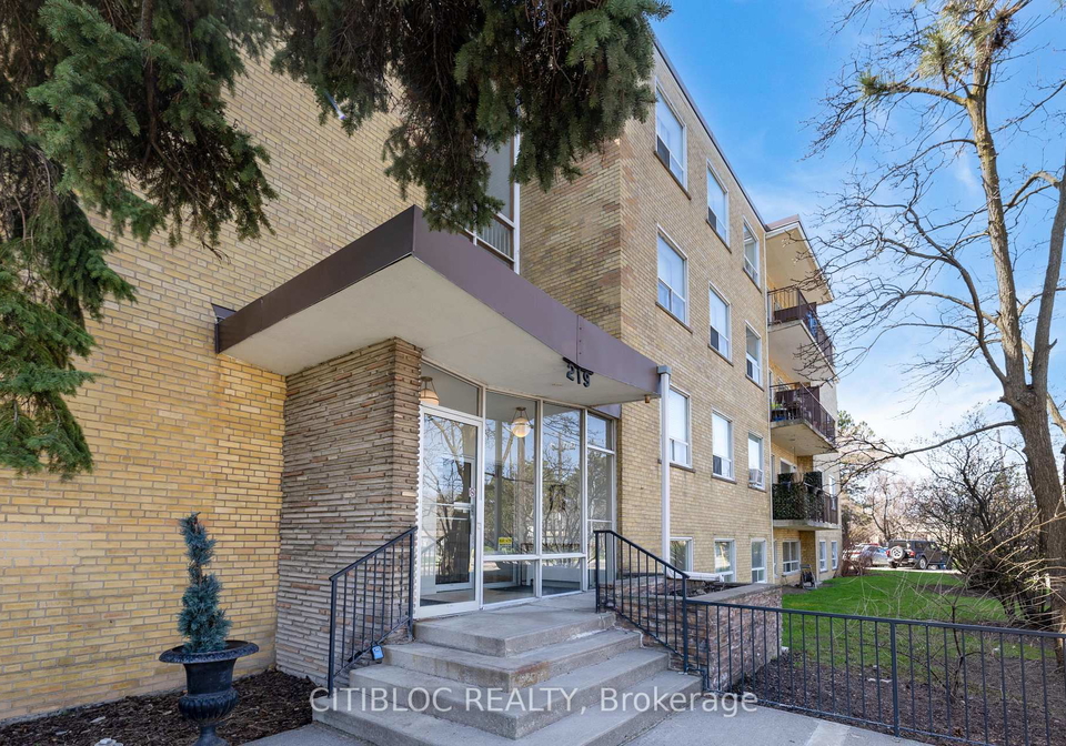 219-wilson-avenue-toronto-ontario-c13164612