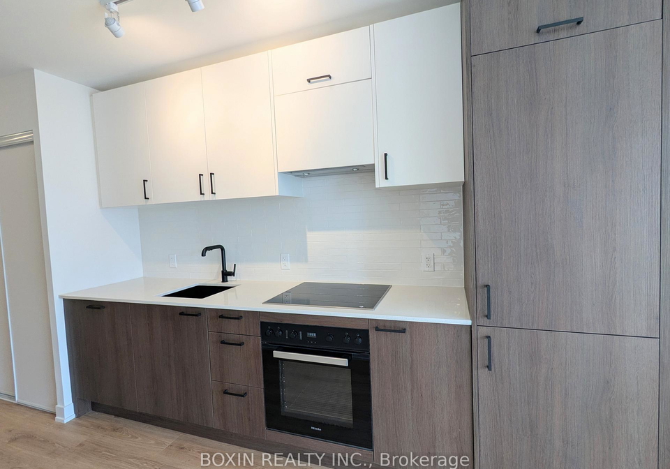 1-quarrington-lane-north-york-ontario-c13164688