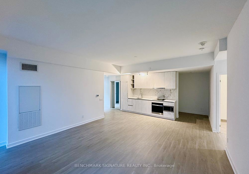 8-wellesley-street-e-toronto-ontario-c13165246