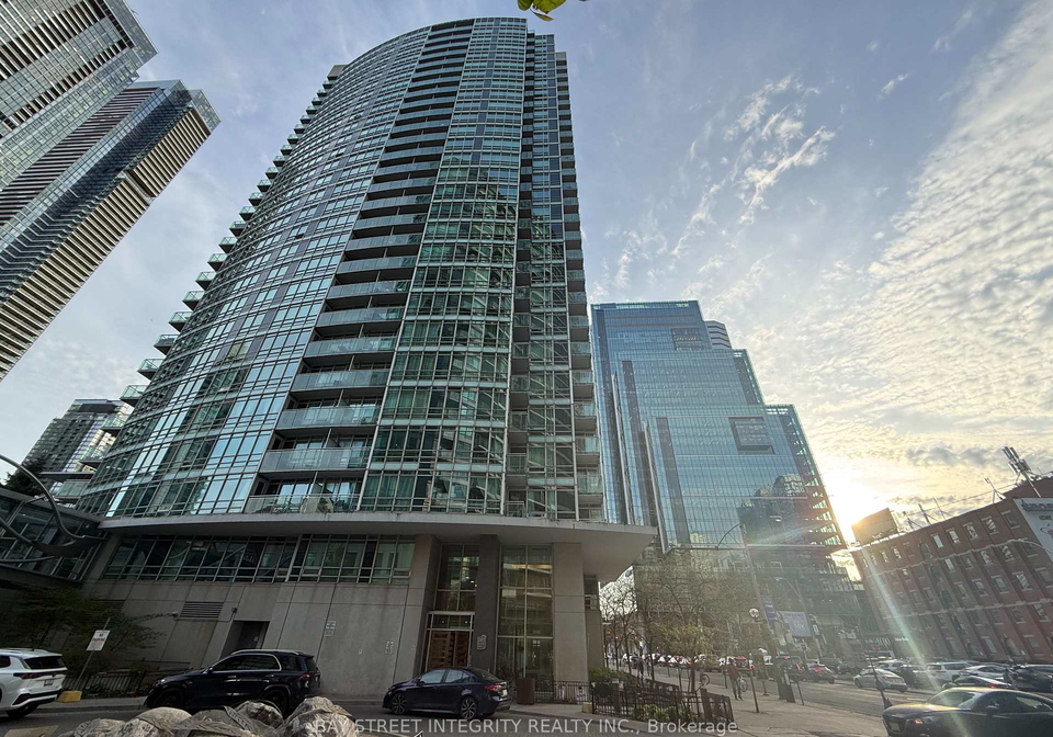 381-front-street-toronto-ontario-c13165318