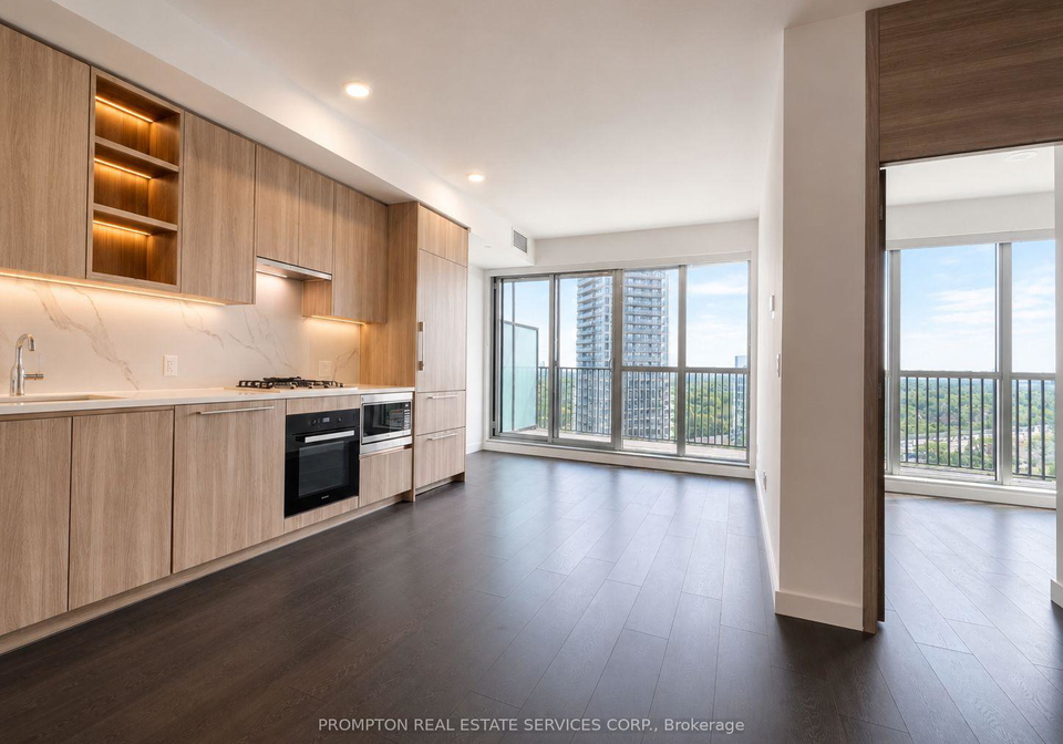 18-esther-shiner-boulevard-north-york-ontario-c13165742