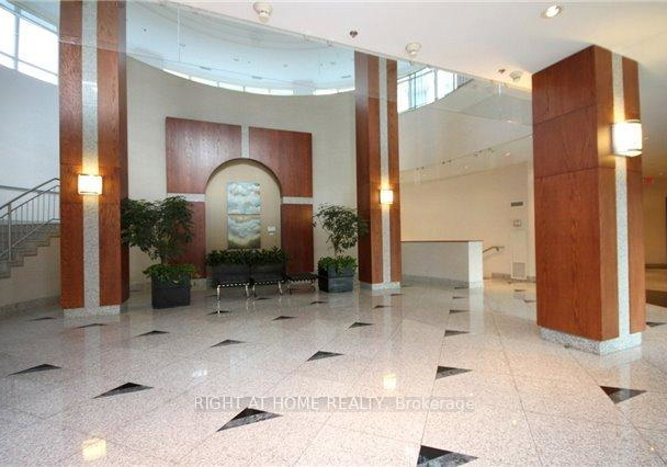 16-harrison-garden-boulevard-north-york-ontario-c13165768