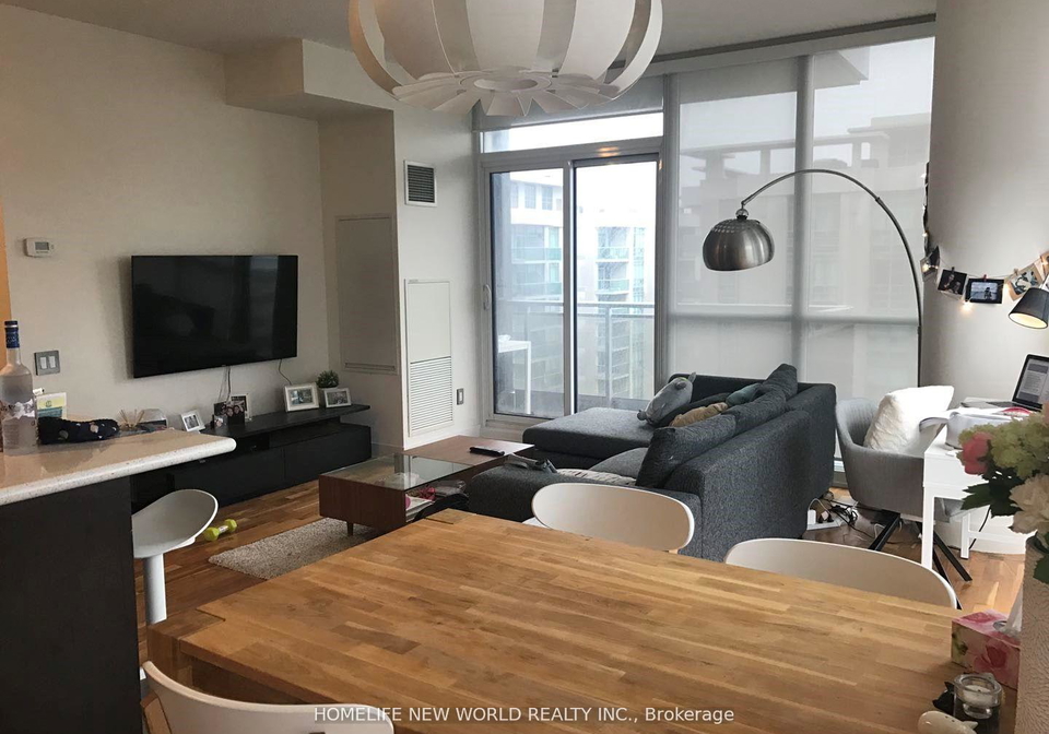 23-sheppard-avenue-e-north-york-ontario-c13165770