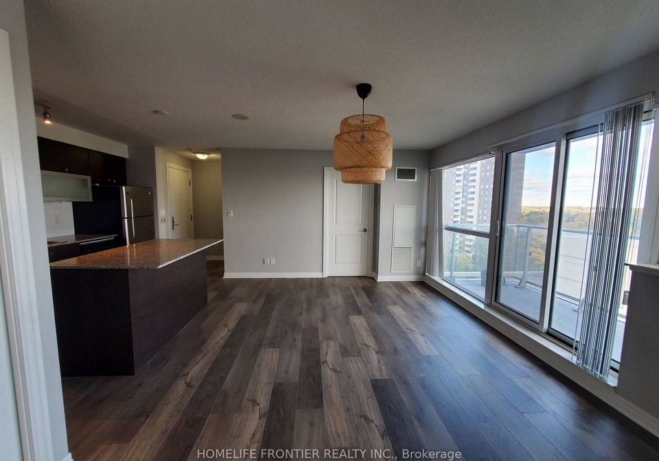 2015-sheppard-avenue-e-north-york-ontario-c13165982