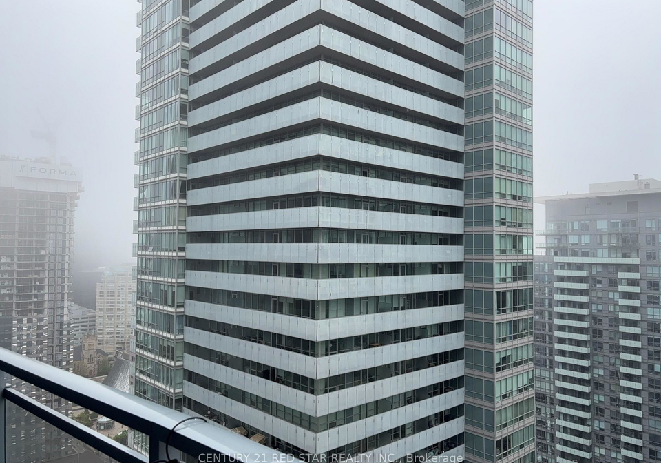 21-widmer-street-toronto-ontario-c13166022