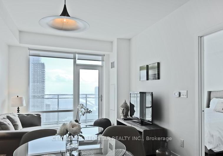 21-widmer-street-toronto-ontario-c13166022