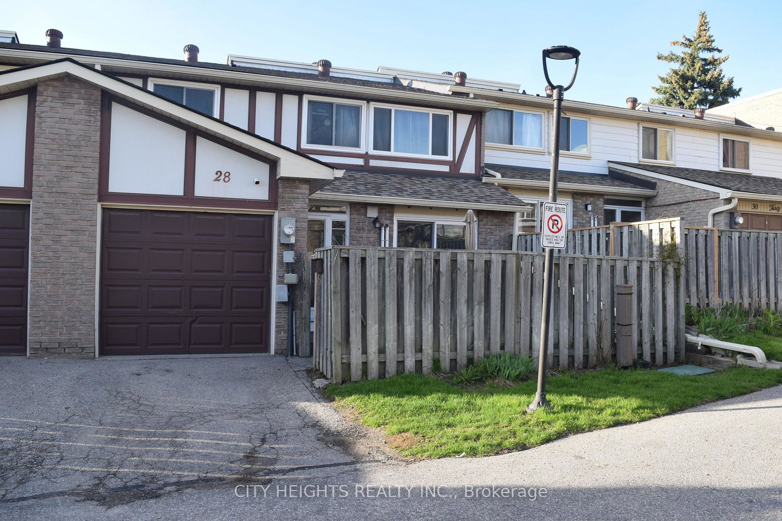 28-crest-fern-way-north-york-ontario-c13166080