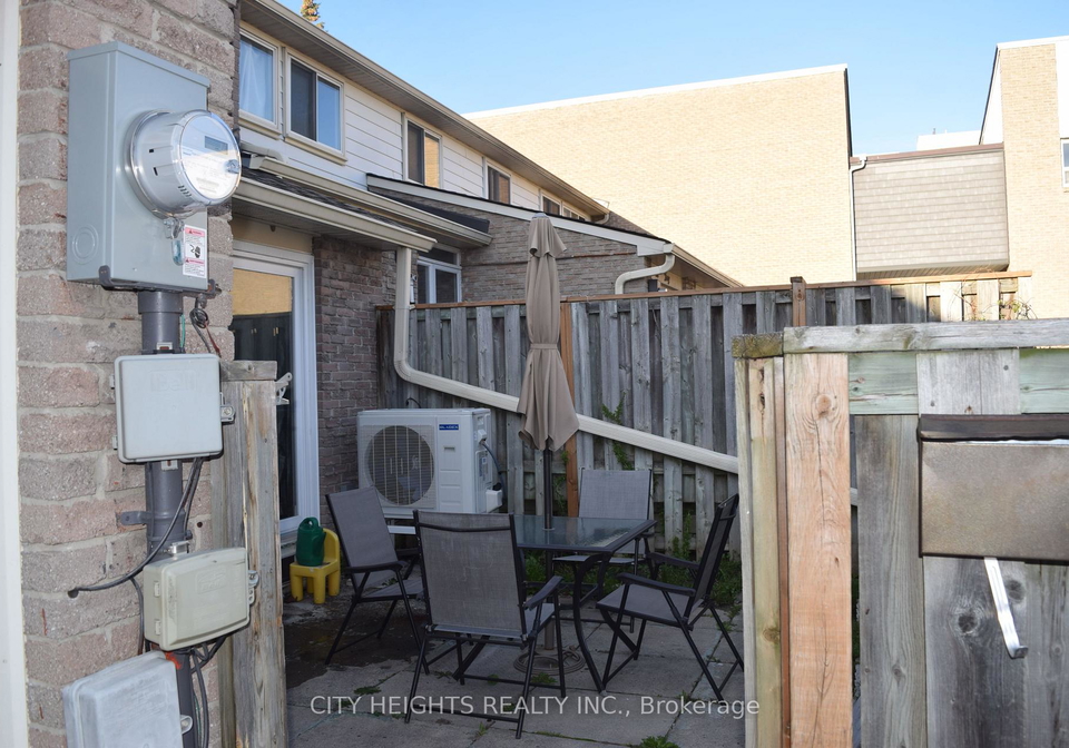 28-crest-fern-way-north-york-ontario-c13166080