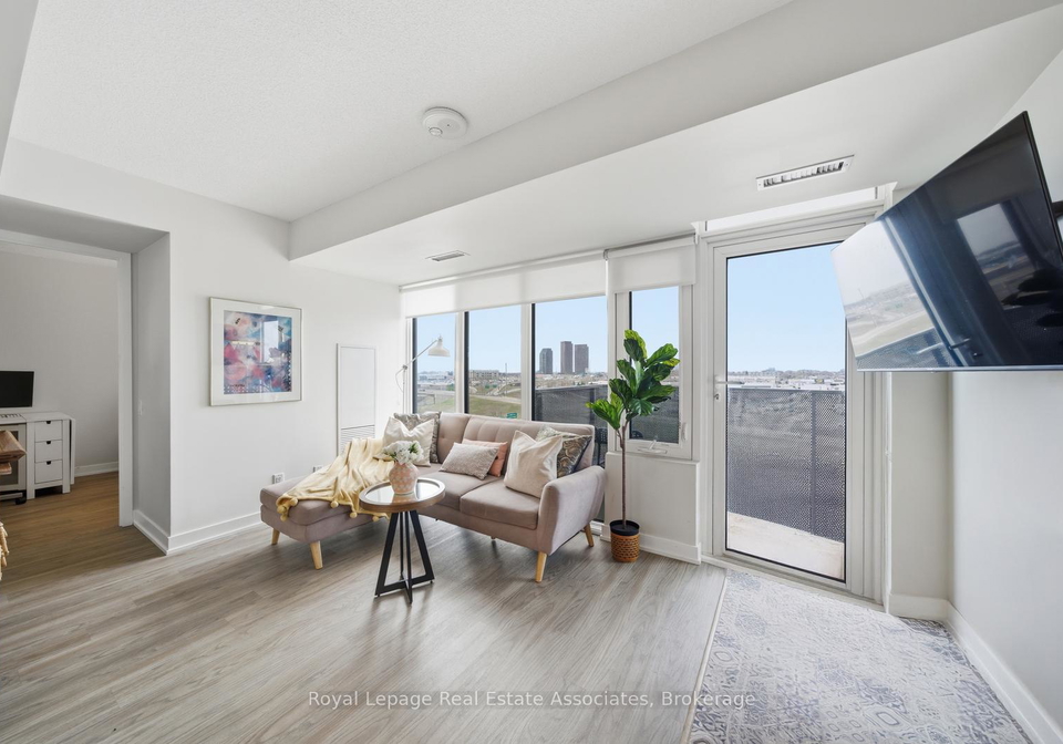 38-monte-kwinter-court-toronto-ontario-c13166142