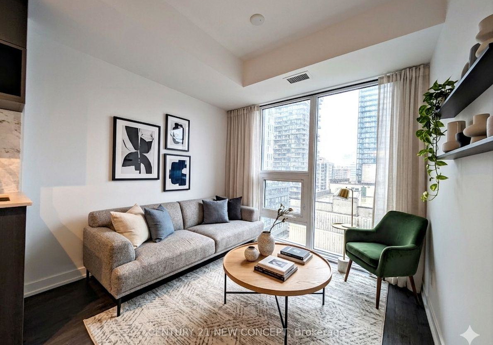 100-queen-street-e-toronto-ontario-c13166166