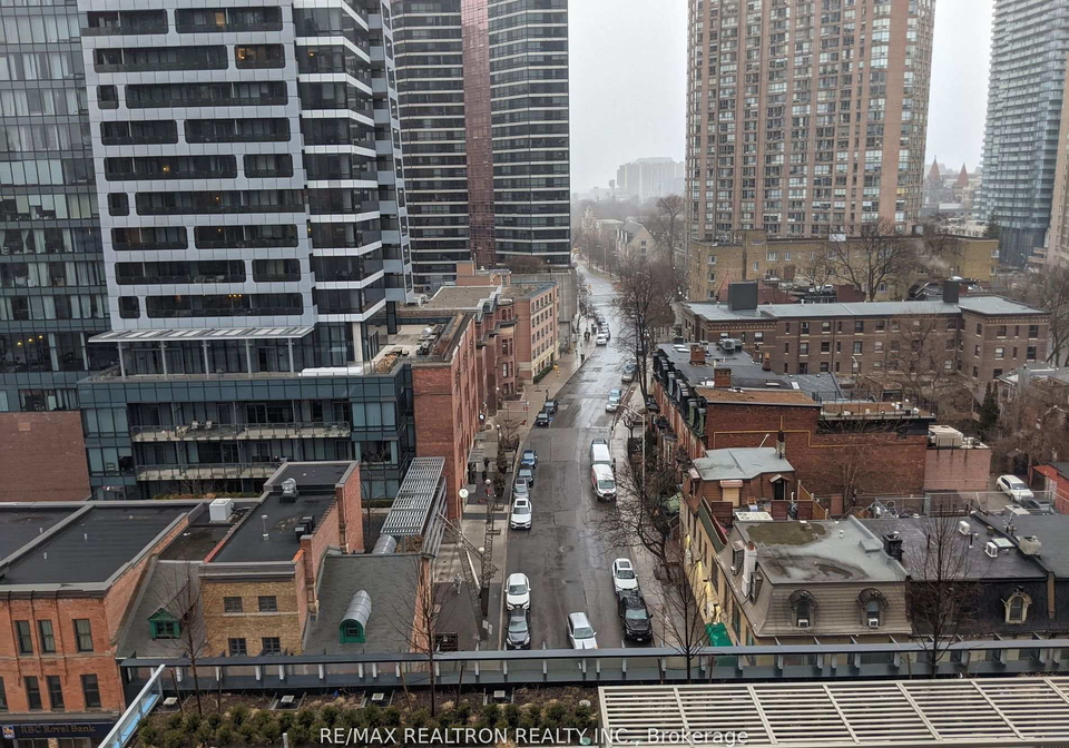 3-gloucester-street-toronto-ontario-c13166170