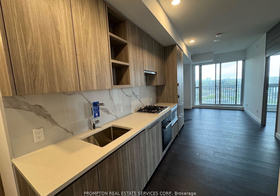 18-esther-shiner-boulevard-north-york-ontario-c13166362