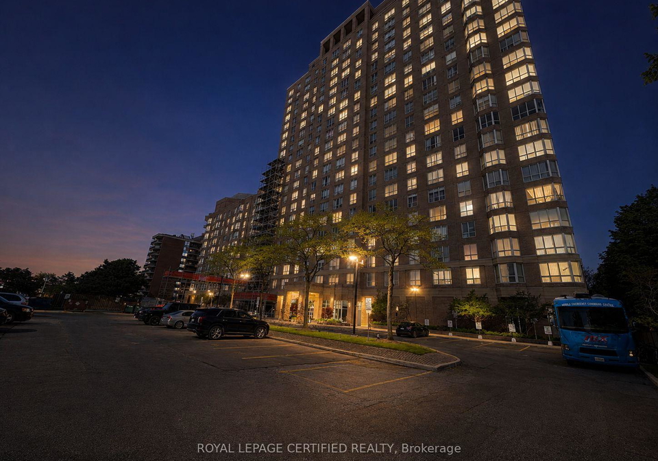 21-overlea-boulevard-east-york-ontario-c13166372