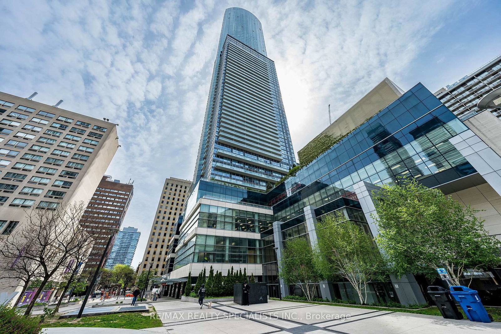 388-yonge-street-toronto-ontario-c13166380