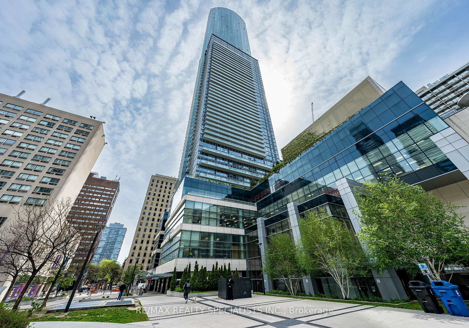 388-yonge-street-toronto-ontario-c13166380