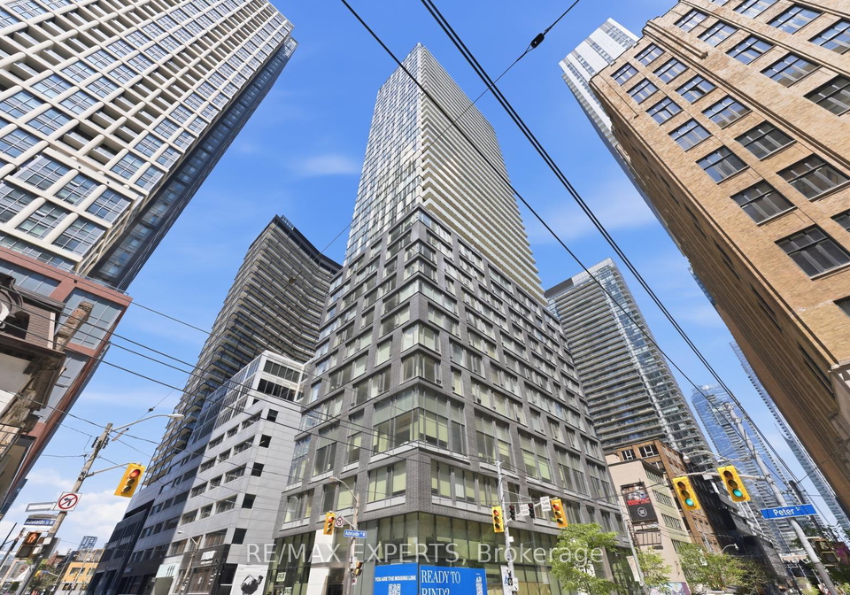 101-peter-street-toronto-ontario-c13166406