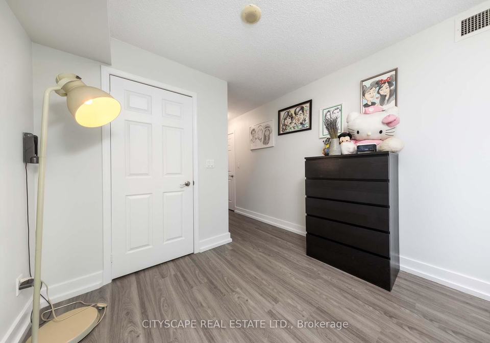 5940-yonge-street-toronto-ontario-c13166420