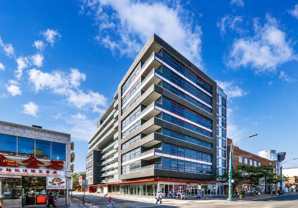 10-willison-square-toronto-ontario-c13166422