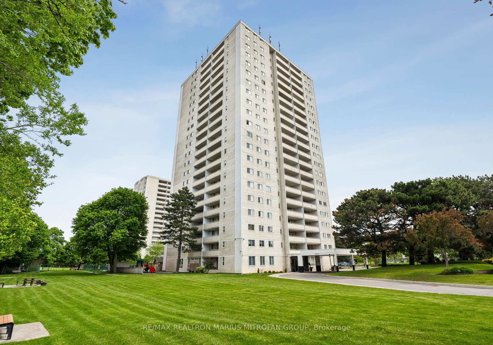 1350-york-mills-road-north-york-ontario-c13166478
