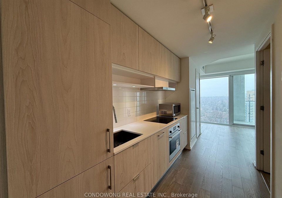 5-soudan-avenue-toronto-ontario-c13166920