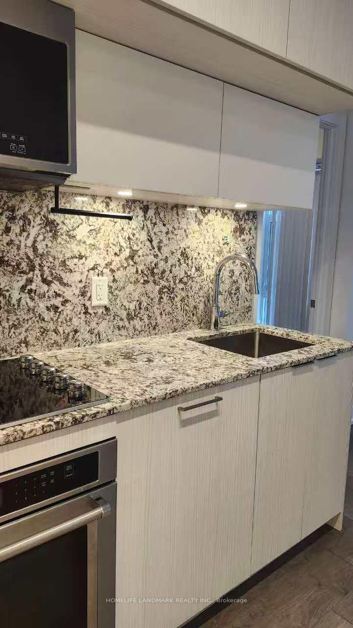 25-adra-grado-way-north-york-ontario-c13167032